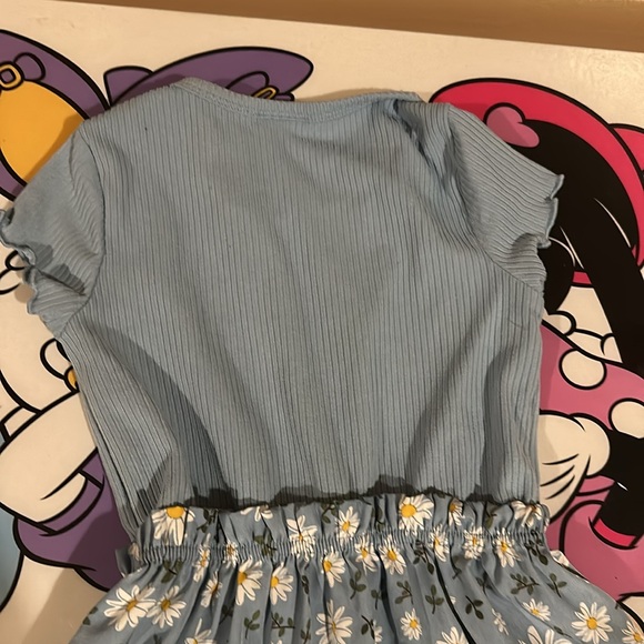 Girls dress - Picture 5 of 6